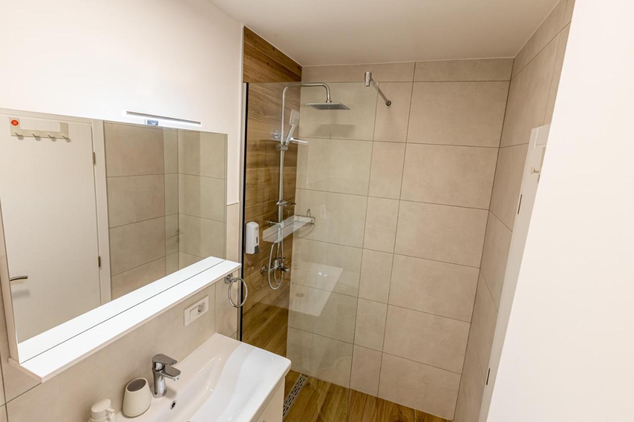 Self Check-In Apartment With Jacuzzi Mostar Exteriér fotografie