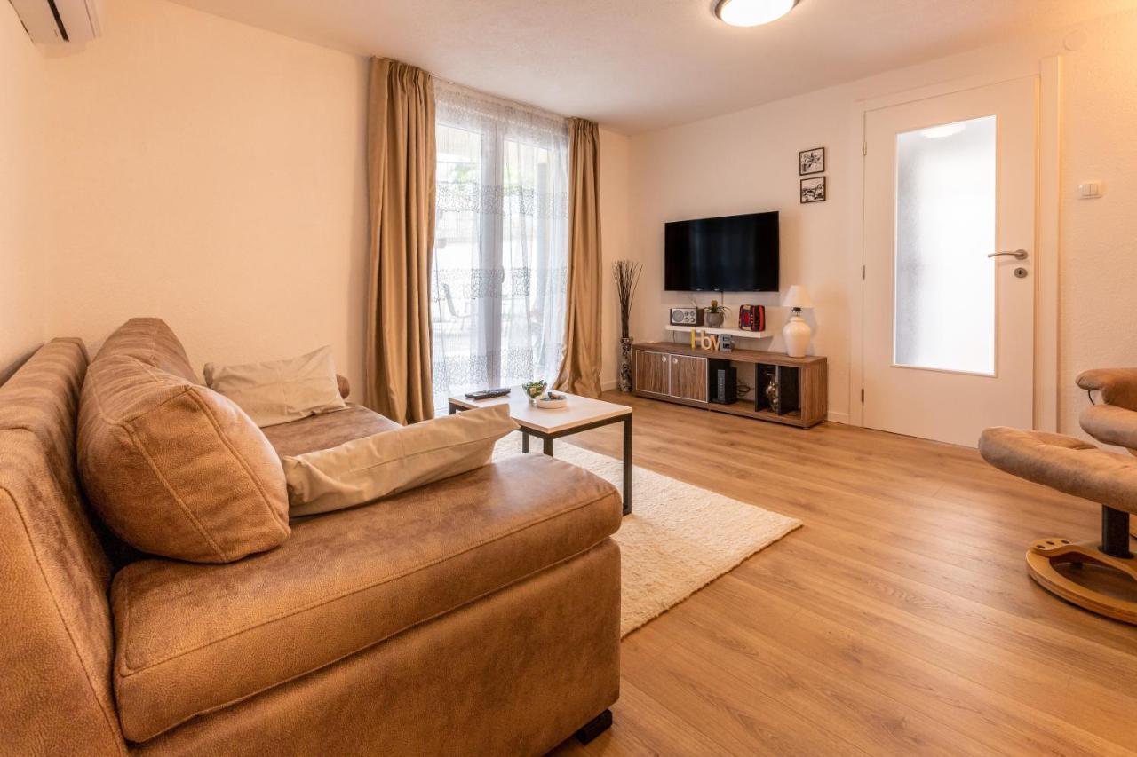 Self Check-In Apartment With Jacuzzi Mostar Exteriér fotografie