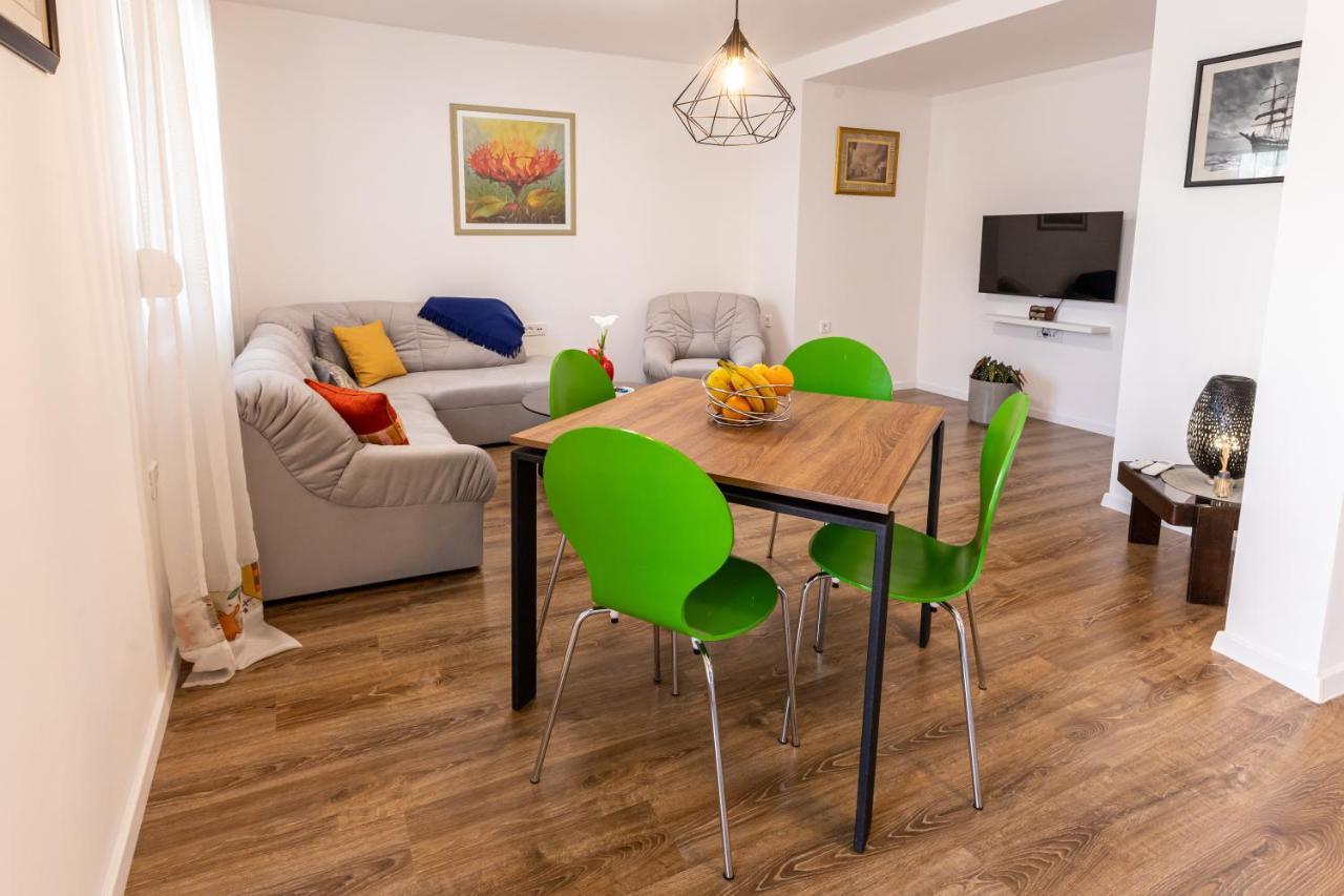 Self Check-In Apartment With Jacuzzi Mostar Exteriér fotografie