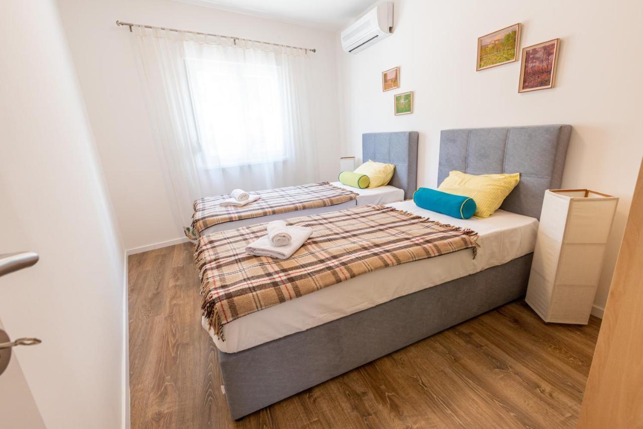 Self Check-In Apartment With Jacuzzi Mostar Exteriér fotografie